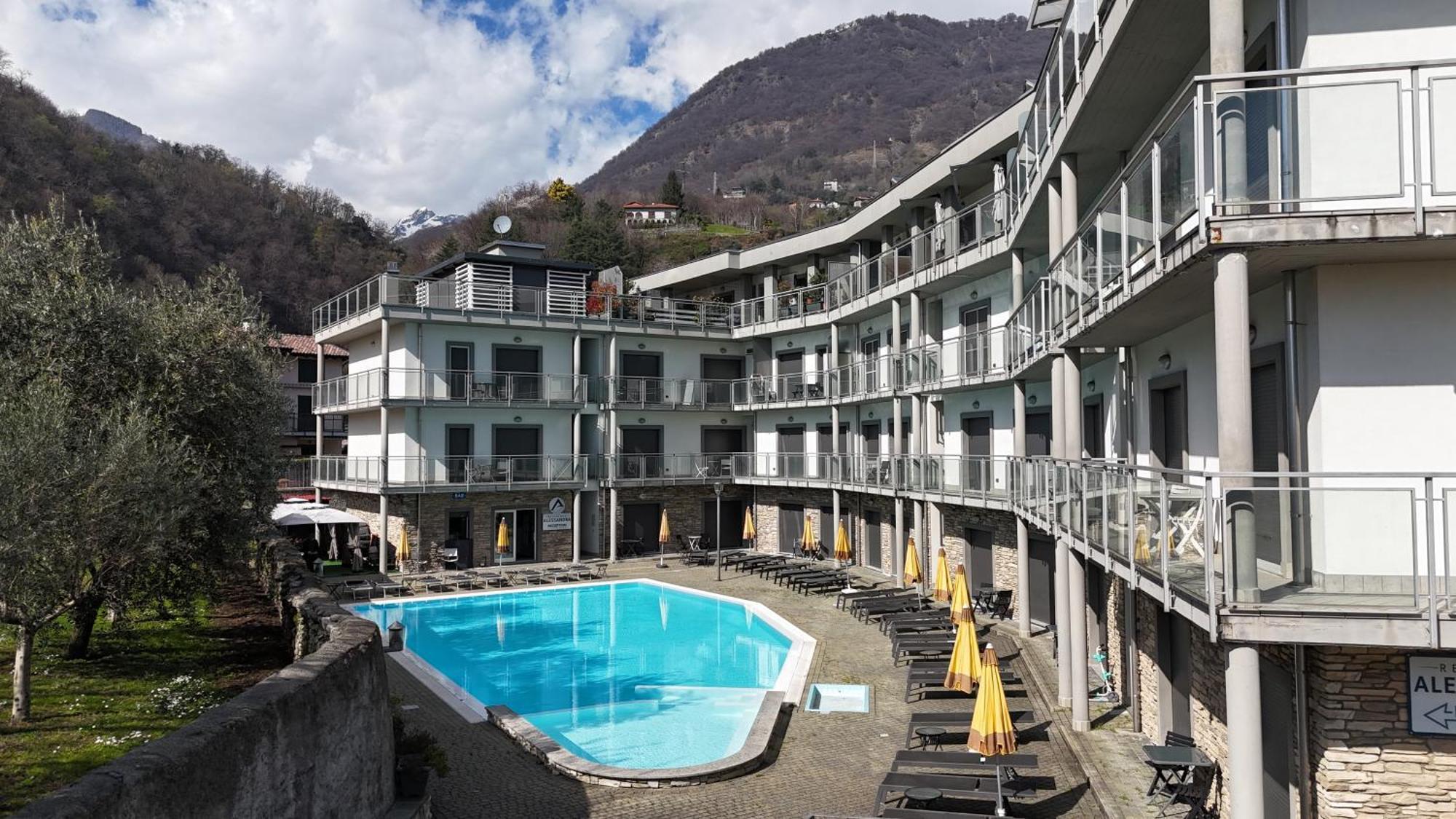 Hotel Residence Alessandra Domaso Kültér fotó